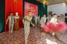 Tết về sau cánh cổng Trại giam Yên Hạ
