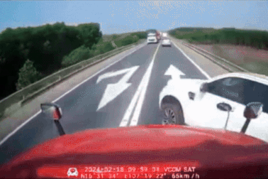 Cao tốc hai làn đường và bài học từ vụ tai nạn thảm khốc