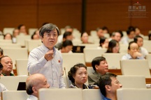 “Nhà nước còn nợ nhân dân Luật Biểu tình”