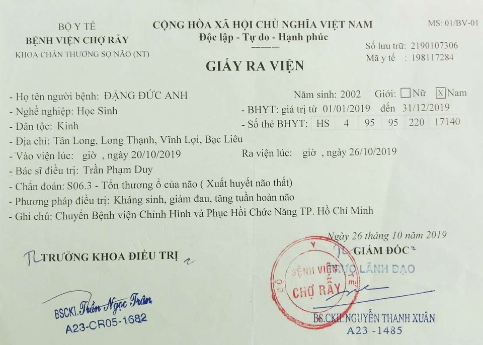 Nam sinh bị đánh chấn thương não, gia đình bức xúc vì địa phương chậm xử lý - 3 Nam sinh bị đánh chấn thương não, gia đình bức xúc vì địa phương chậm xử lý - 3
