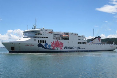 Vinashinlines muốn bán "siêu tàu" Hoa Sen