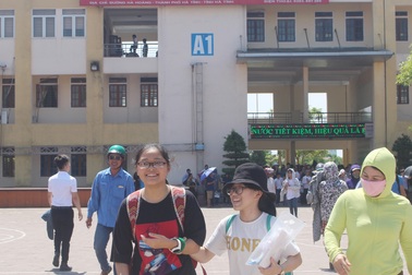 Tuyển sinh trường THPT Chuyên Hà Tĩnh: Đề dễ nhưng vẫn áp lực vì tỷ lệ chọi cao