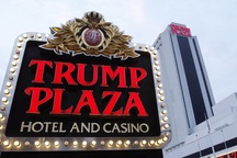 Thành phố Mỹ đấu giá quyền nhấn nút phá sập sòng bạc cũ của ông Trump