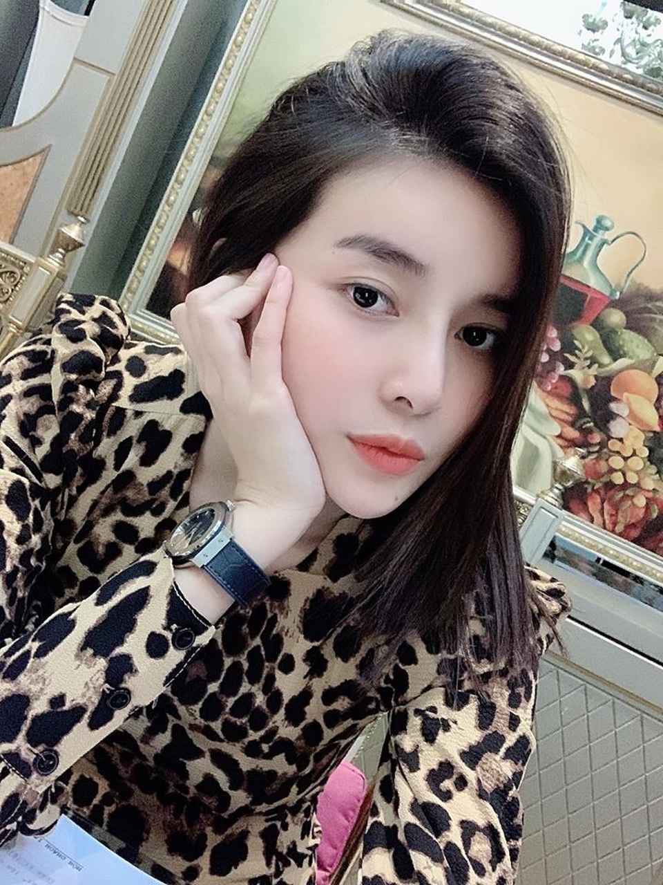 Sao Việt kinh doanh lao đao, “lâm nguy” theo mùa dịch - 3 Sao Việt kinh doanh lao đao, “lâm nguy” theo mùa dịch - 3