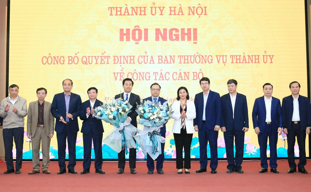 Hà Nội: Điều động, bổ nhiệm Giám đốc Sở NN-PTNT và Bí thư Huyện ủy Hoài Đức - 1 Hà Nội: Điều động, bổ nhiệm Giám đốc Sở NN-PTNT và Bí thư Huyện ủy Hoài Đức - 1