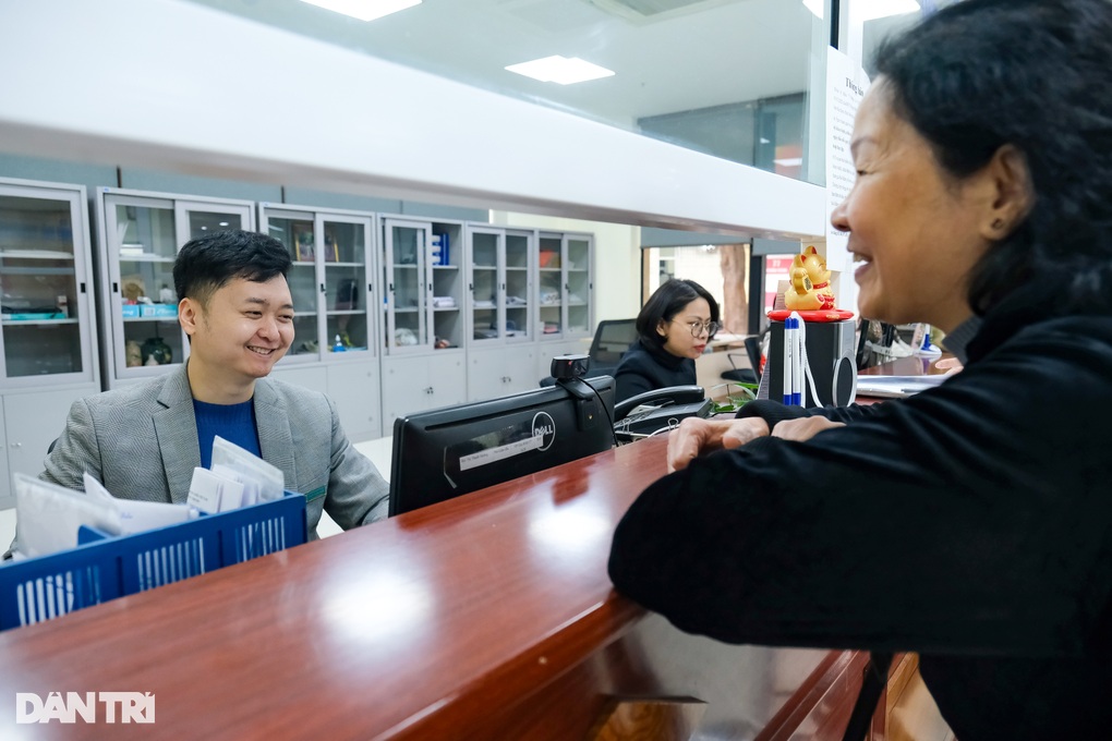 Công chức rất vui khi được bỏ thi nâng ngạch, không phải tập sự 1 năm - 2 Công chức rất vui khi được bỏ thi nâng ngạch, không phải tập sự 1 năm - 2
