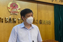 Bộ trưởng Y tế: Lực lượng nòng cốt sẽ "bám trụ" Bắc Giang