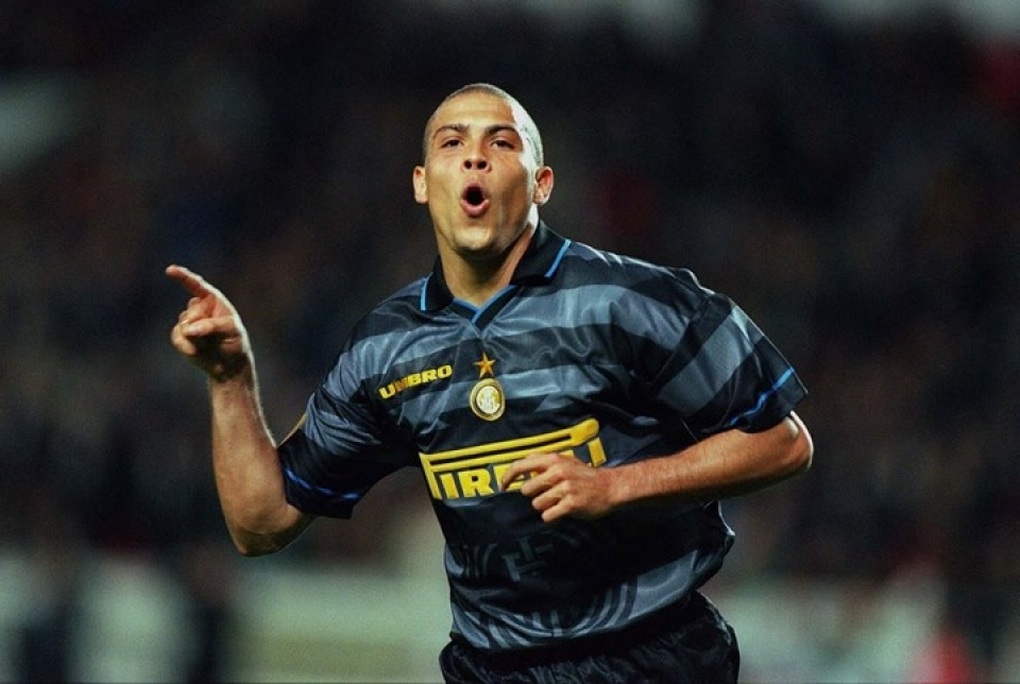 Nếu còn thi đấu, Maradona và Rô béo đắt giá gấp đôi Cristiano Ronaldo - 2 Nếu còn thi đấu, Maradona và Rô béo đắt giá gấp đôi Cristiano Ronaldo - 2