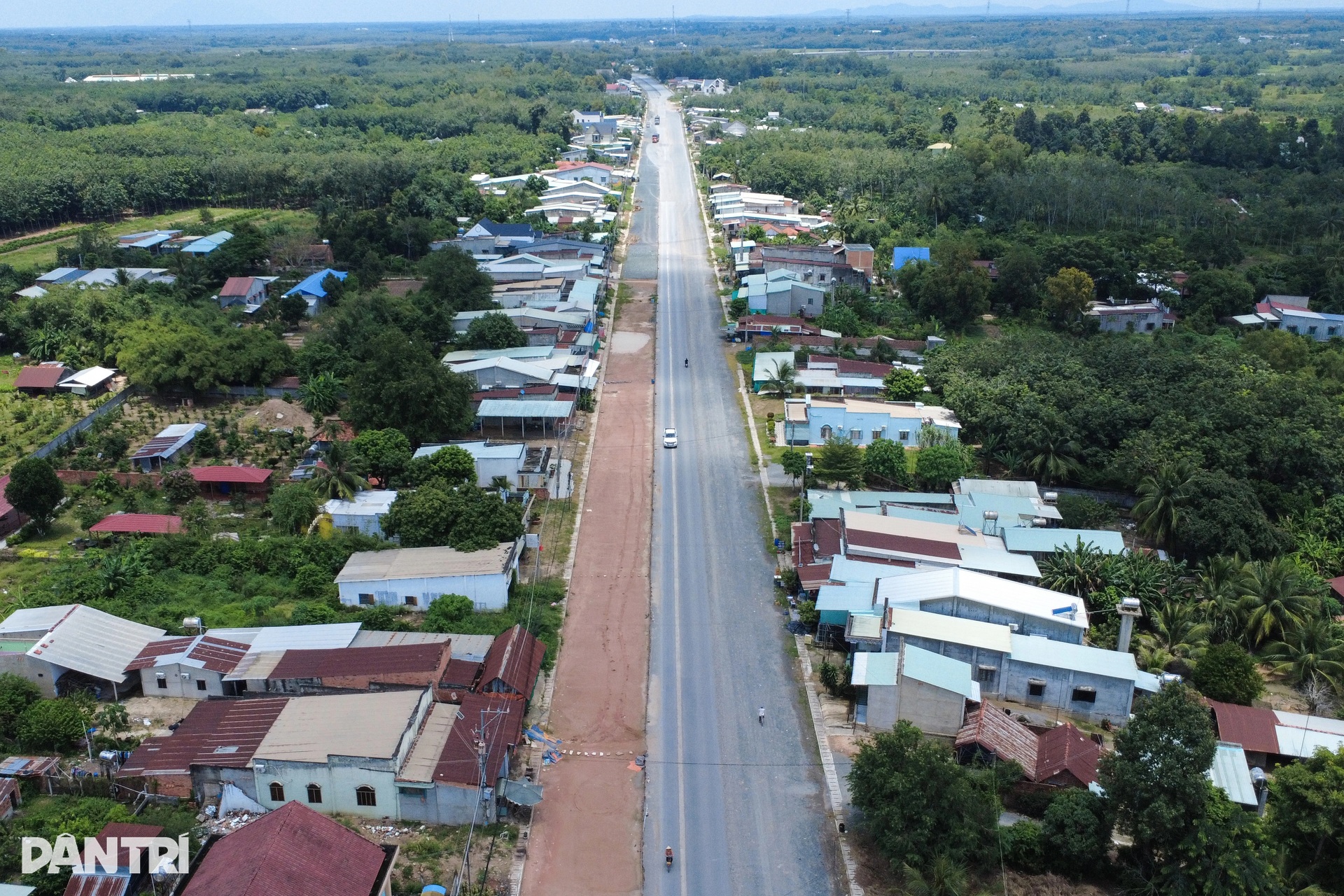Người dân than trời vì tuyến đường kết nối Tây Ninh - TPHCM đắp chiếu - 1 Người dân than trời vì tuyến đường kết nối Tây Ninh - TPHCM đắp chiếu - 1