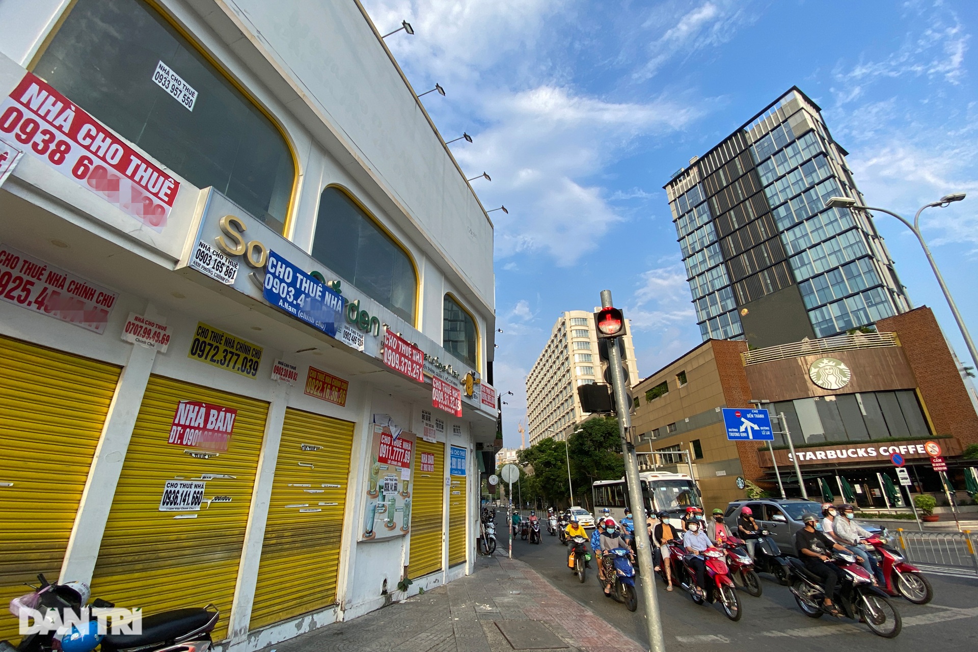 Tràn ngập biển cho thuê, bán nhà trên các tuyến phố trung tâm Sài Gòn - 17