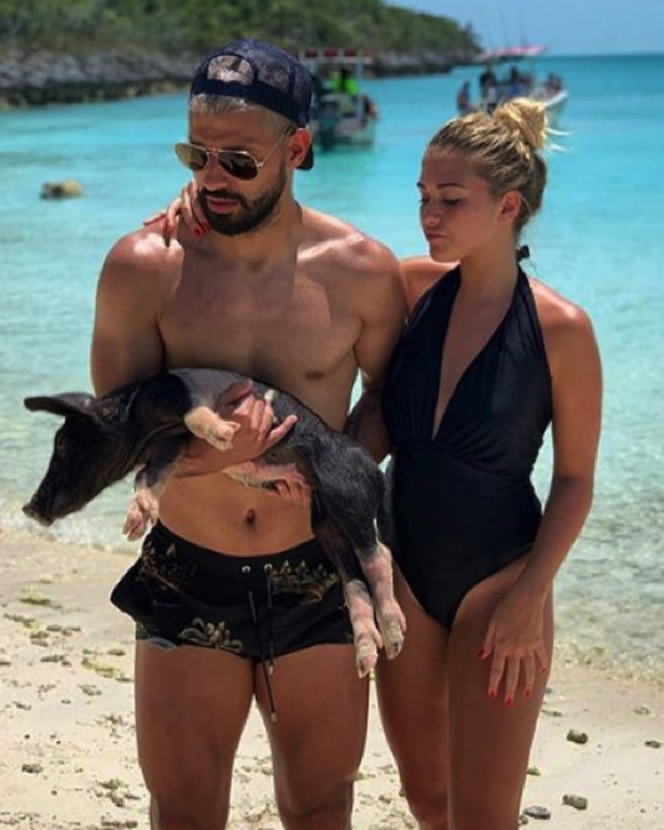Bộ sưu tập những mỹ nhân bốc lửa của Sergio Aguero - 1 Bộ sưu tập những mỹ nhân bốc lửa của Sergio Aguero - 1