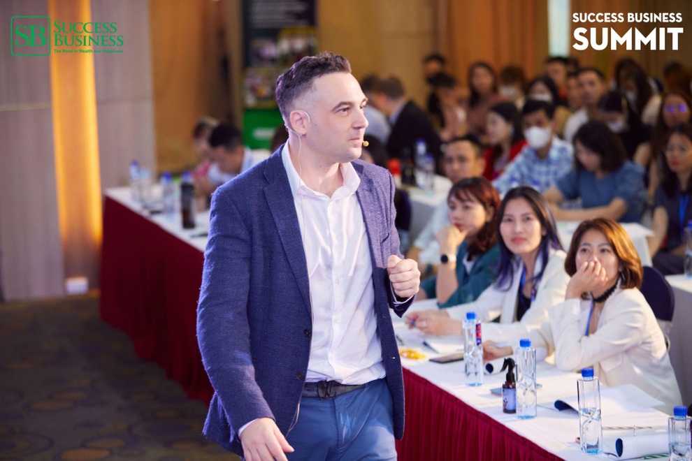Chuyển hóa bản thân, thay đổi cuộc đời qua công cụ lập trình tâm trí NLP - 2 Chuyển hóa bản thân, thay đổi cuộc đời qua công cụ lập trình tâm trí NLP - 2