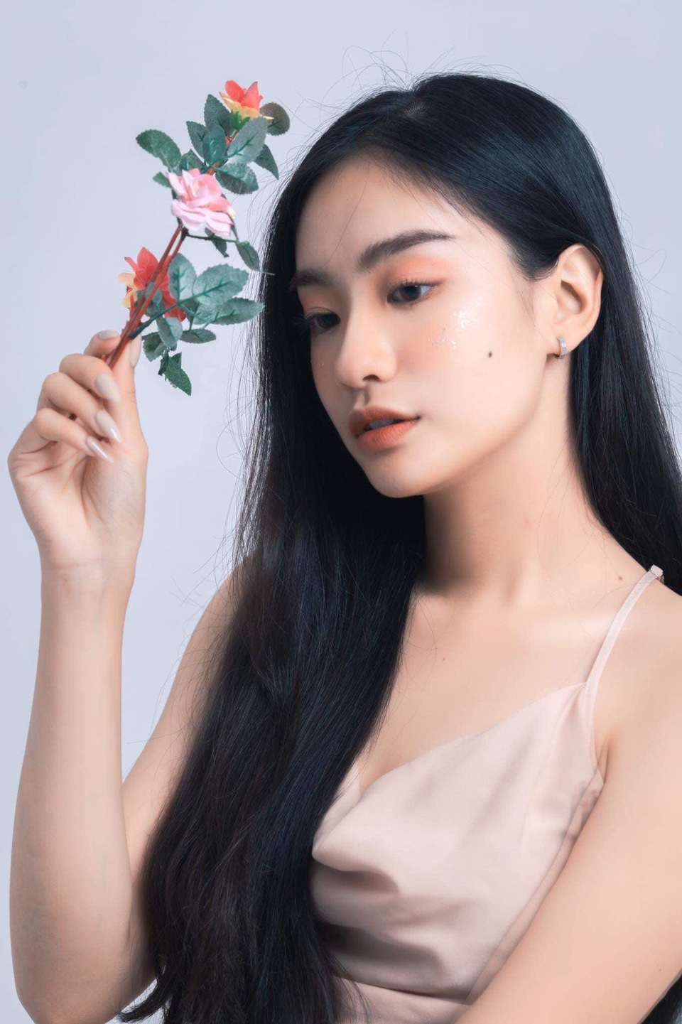 Nữ sinh trường Huflit tươi tắn với nhan sắc gây thương nhớ - 5 Nữ sinh trường Huflit tươi tắn với nhan sắc gây thương nhớ - 5