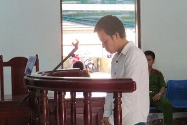 Xưng trợ lý Tổng giám đốc, lừa "chạy việc" vào Công ty bia Huế