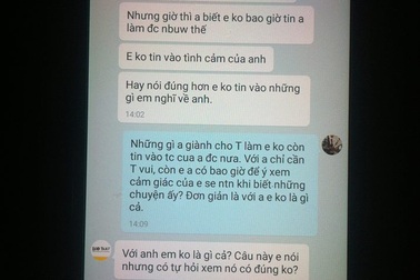 Cho thôi việc cán bộ quan hệ bất chính với đồng nghiệp