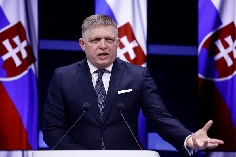 Thủ tướng Slovakia chỉ trích Tổng thống Ukraine - 1