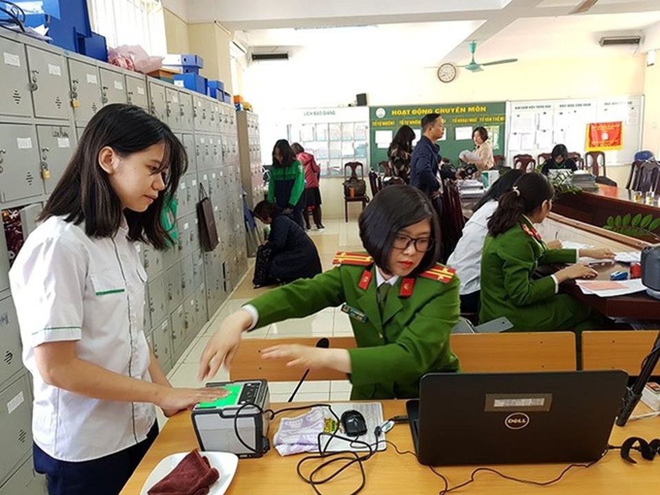 Căn cước công dân gắn chíp không có chức năng định vị, theo dõi chủ nhân - 2 Căn cước công dân gắn chíp không có chức năng định vị, theo dõi chủ nhân - 2