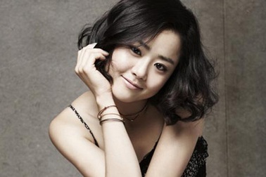 Moon Geun Young: “Tôi thích những anh chàng cao lớn”
