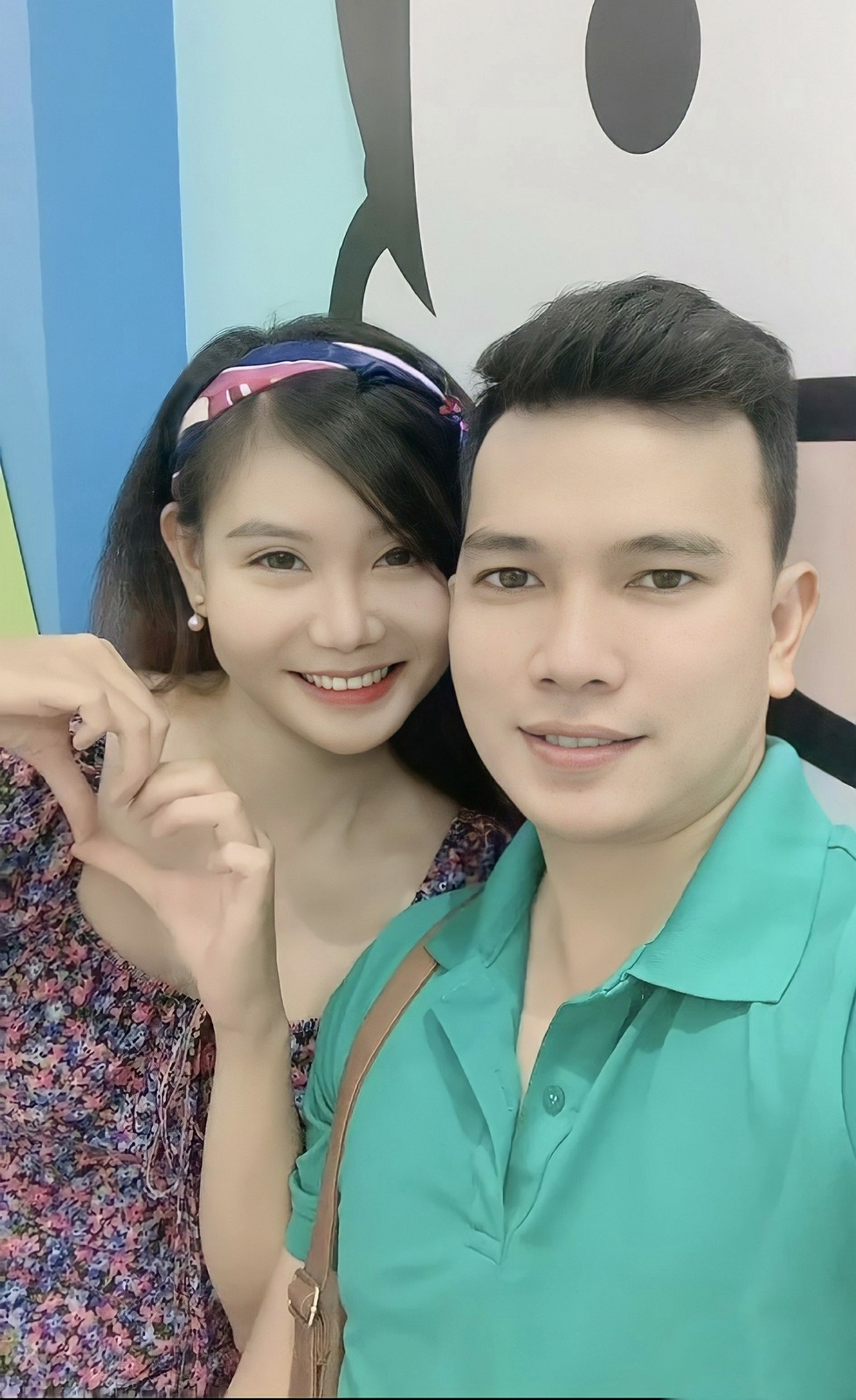 Chuyện tình chị em của shipper điển trai và cô gái TPHCM nghiện mua sắm - 6 Chuyện tình chị em của shipper điển trai và cô gái TPHCM nghiện mua sắm - 6