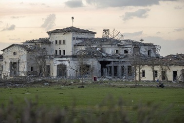 Iran nhận trách nhiệm vụ phóng 10 tên lửa xuống gần lãnh sự quán Mỹ ở Iraq