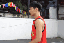 Tài năng bóng rổ 16 tuổi: Ghi kỷ lục 44 điểm chỉ trong một trận đấu