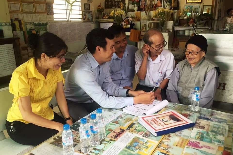 Ni sư Huyền Trang được tặng danh hiệu Hiền tài nước Việt - 2 Ni sư Huyền Trang được tặng danh hiệu Hiền tài nước Việt - 2