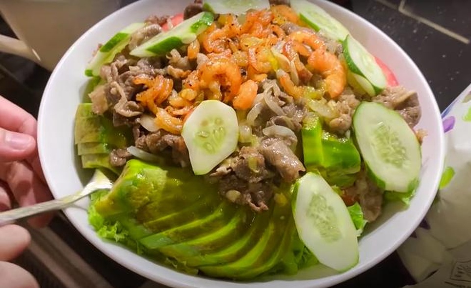 Trấn Thành đáp trả khi Hari Won bị đồn ỷ lại chồng việc bếp núc - 3 Trấn Thành đáp trả khi Hari Won bị đồn ỷ lại chồng việc bếp núc - 3