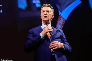 HLV Van Gaal tuyên bố đã chiến thắng bệnh ung thư