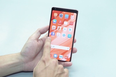 Trải nghiệm Bphone B86