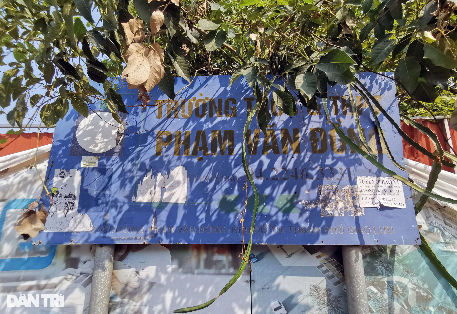 Cận cảnh đất xây trường học bỏ hoang tại nhiều khu đô thị đông dân ở Hà Nội - 10 Cận cảnh đất xây trường học bỏ hoang tại nhiều khu đô thị đông dân ở Hà Nội - 10