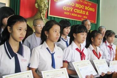 Tập trung phát động mạnh mẽ phong trào khuyến học gia đình