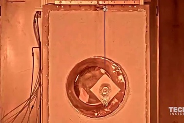 “Mặt trời nhân tạo” lớn nhất trên thế giới mạnh hơn ánh sáng tự nhiên 10.000 lần