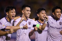 Tiến Linh để lại dấu ấn, CLB Bình Dương đánh bại CLB Bình Định