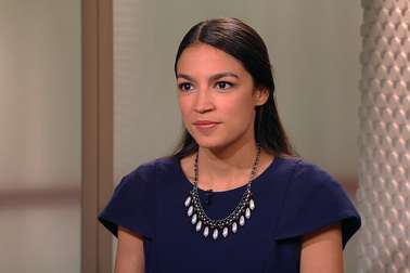 Nữ chính trị gia Mỹ không đủ tiền thuê nhà sau chiến thắng lịch sử vào Hạ viện