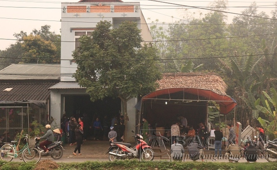 Nghi án cha tẩm xăng thiêu chết 3 mẹ con vì mâu thuẫn gia đình - 1 Nghi án cha tẩm xăng thiêu chết 3 mẹ con vì mâu thuẫn gia đình - 1