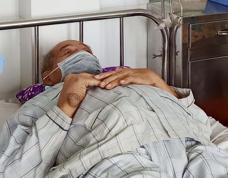 Bạn đọc giúp cựu binh với nhiều vết thương chiến tranh gần 45 triệu đồng - 1 Bạn đọc giúp cựu binh với nhiều vết thương chiến tranh gần 45 triệu đồng - 1