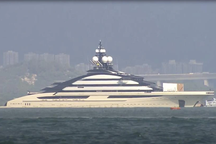 Siêu du thuyền của tỷ phú Nga bị trừng phạt lộ diện tại Hong Kong