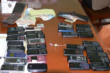 Bắt hai băng trộm chuyên nghiệp ở các lễ hội 