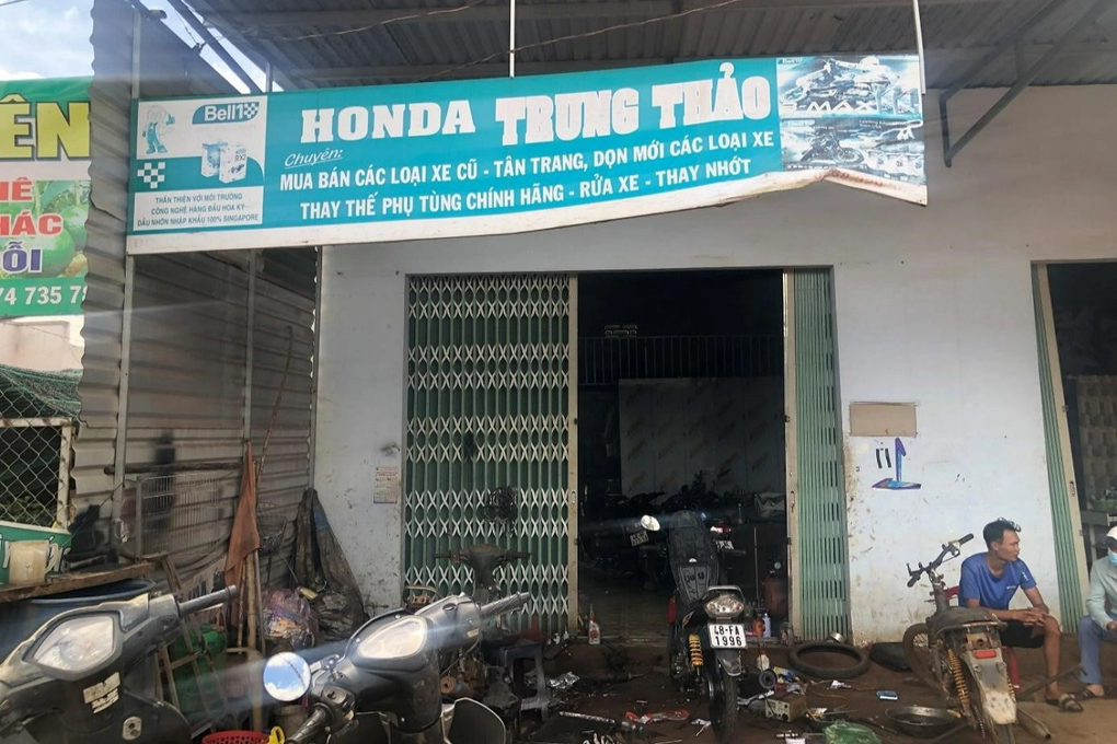 Đang trộm xe máy thì đau bụng phải nhập viện cấp cứu - 1 Đang trộm xe máy thì đau bụng phải nhập viện cấp cứu - 1