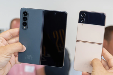 Giá Galaxy Z Fold4, Galaxy Z Flip4 giảm chục triệu đồng tại Việt Nam