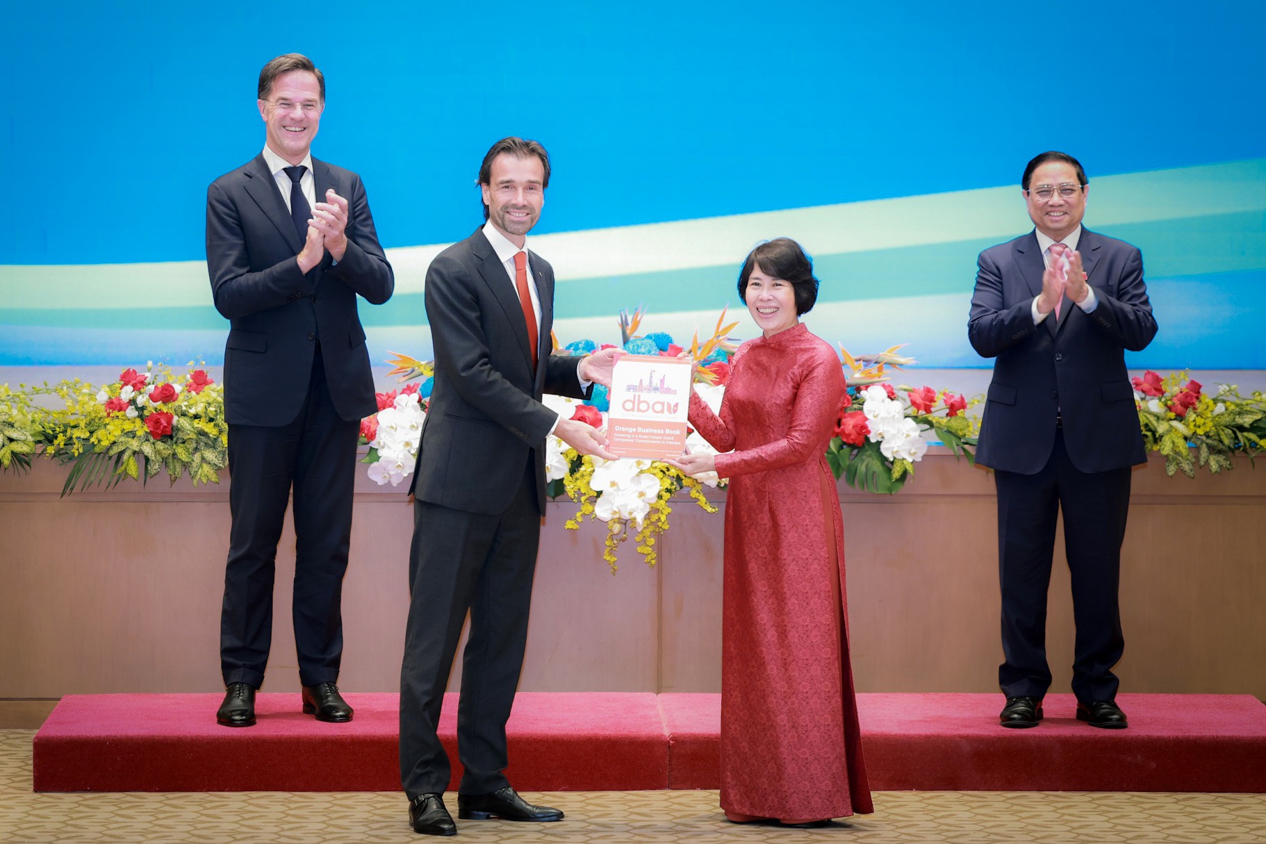 នាយករដ្ឋមន្ត្រី Pham Minh Chinh អញ្ជើញជាអធិបតីក្នុងពិធីស្វាគមន៍ចំពោះដំណើរទស្សនកិច្ចរបស់នាយករដ្ឋមន្ត្រីហូឡង់នៅវៀតណាម - 10 Thủ tướng Phạm Minh Chính chủ trì lễ đón Thủ tướng Hà Lan thăm Việt Nam - 10