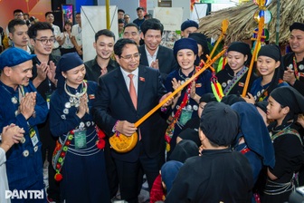 Thủ tướng Phạm Minh Chính kiểm tra công tác chuẩn bị Hội chợ Mùa Thu 2025