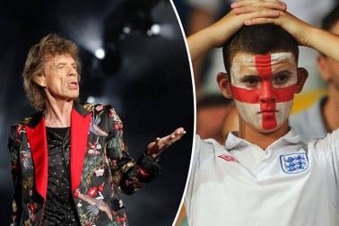 Tác giả “Đội Anh thua” đi xem đá bóng khiến fan… “tiu nghỉu”