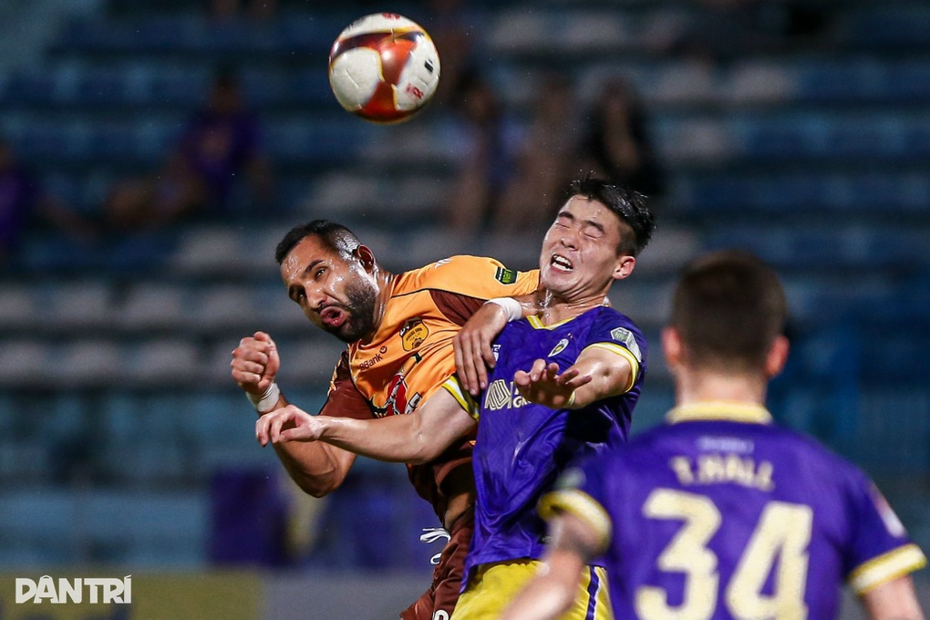 Tuấn Hải và Văn Quyết ghi bàn, Hà Nội FC đánh bại HAGL - 3 Tuấn Hải và Văn Quyết ghi bàn, Hà Nội FC đánh bại HAGL - 3