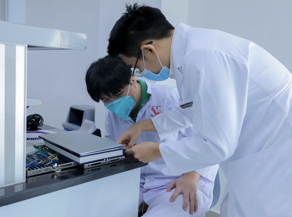 Lọc ảo khối mức độ khỏe: Điểm chuẩn chỉnh Đại học tập Y Hà Nội Thủ Đô hạn chế, phía Nam dịch chuyển - 3 Lọc ảo khối mức độ khỏe: Điểm chuẩn chỉnh Đại học tập Y Hà Nội Thủ Đô hạn chế, phía Nam dịch chuyển - 3