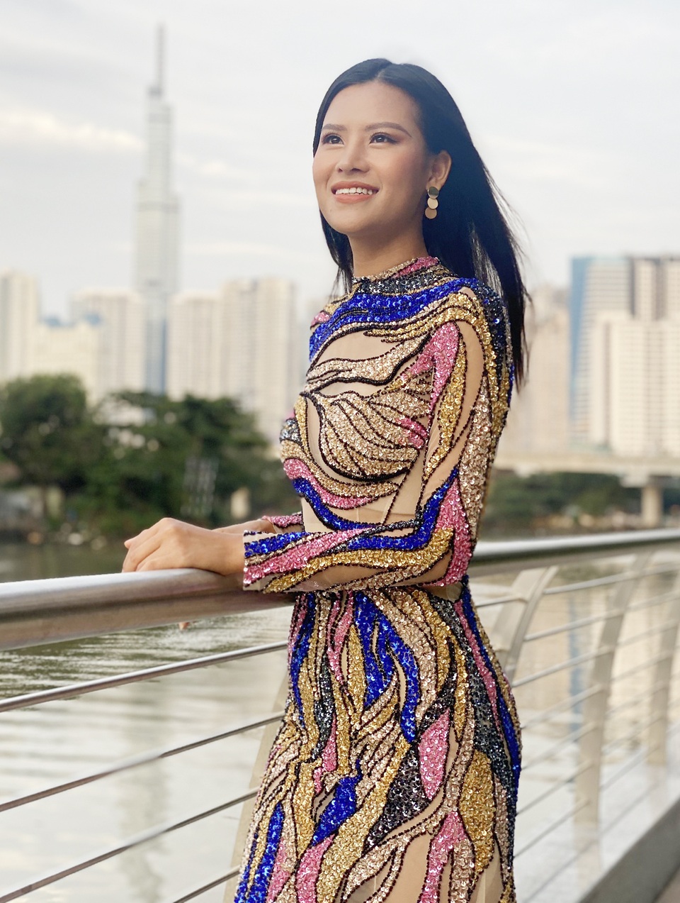 Trước Chung kết Hoa hậu Trái Đất, Thái Thị Hoa ấn tượng Trang phục dạ hội - 1 Trước Chung kết Hoa hậu Trái Đất, Thái Thị Hoa ấn tượng Trang phục dạ hội - 1