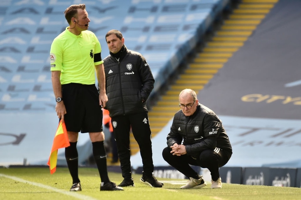 Man City 1-2 Leeds: Đòn knock-out bất ngờ ở phút 90 - 4 Man City 1-2 Leeds: Đòn knock-out bất ngờ ở phút 90 - 4