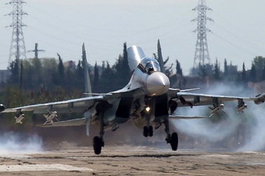 "4 chiến đấu cơ Nga sẽ hộ tống tổng thống Syria thăm Iran"