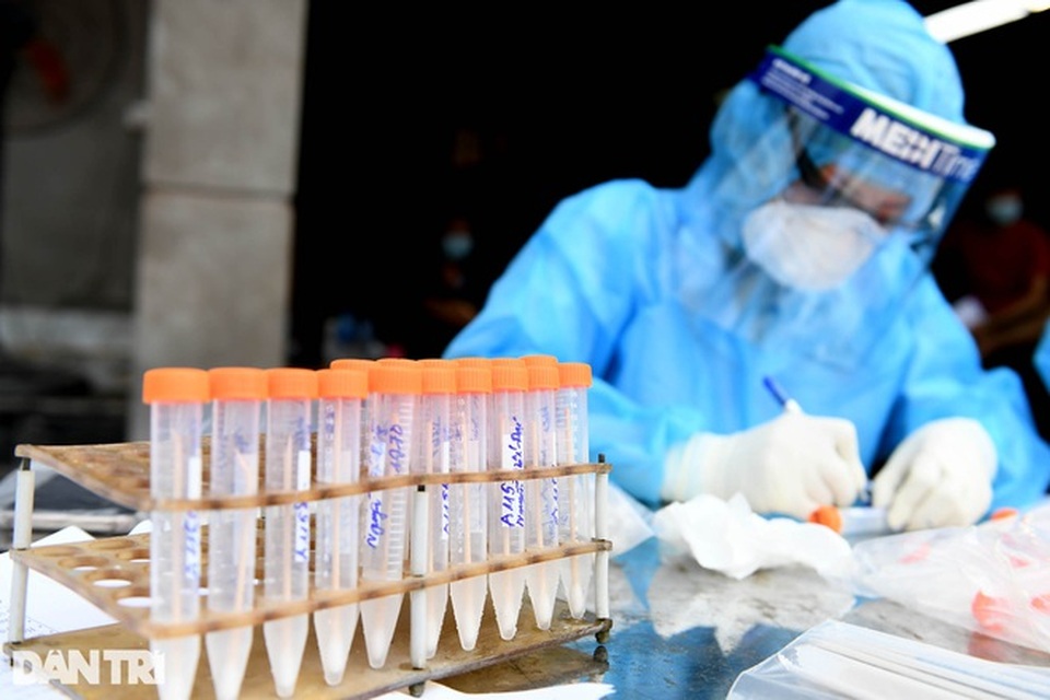 Hà Nội: Người đàn ông Ấn Độ dương tính SARS-CoV-2 sau khi rời khu cách ly - 1 Hà Nội: Người đàn ông Ấn Độ dương tính SARS-CoV-2 sau khi rời khu cách ly - 1