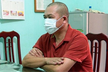 Tạm giữ 2 đối tượng dùng giấy xét nghiệm giả để qua chốt kiểm soát dịch